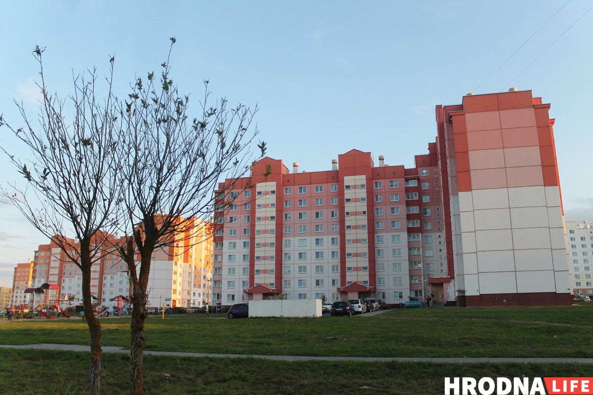 "Дзеці гуляюць на паркоўцы". Што жыхары Альшанкі думаюць аб стварэнні парку ў мікрараёне "Дзеці гуляюць на паркоўцы". Што жыхары Альшанкі думаюць аб стварэнні парку ў мікрараёне