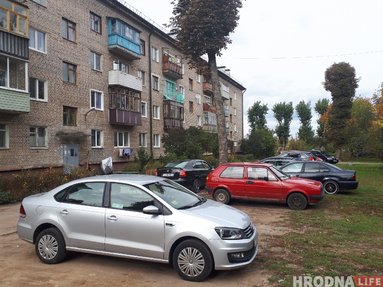 На Гагарина на месте спортивной площадки появится парковка для автомобилей