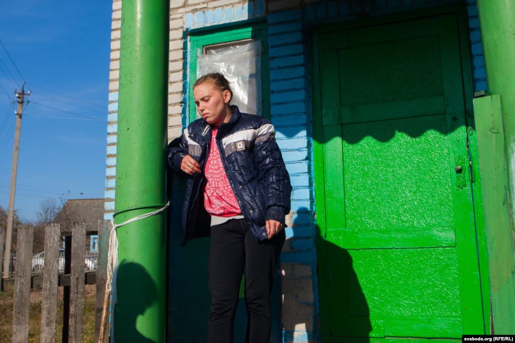 «Бывае, накрычыць або шлёпне». Што вядома пра бацьку, які да смерці збіў сваю малую дачку. ФОТА