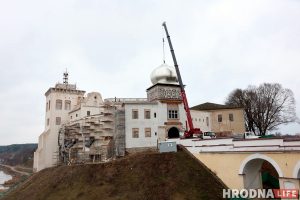 «Нічога кашмарнага я не бачу». Мастацтвазнаўца Сяргей Харэўскі пра рэканструкцыю Старога замка ў Гродне