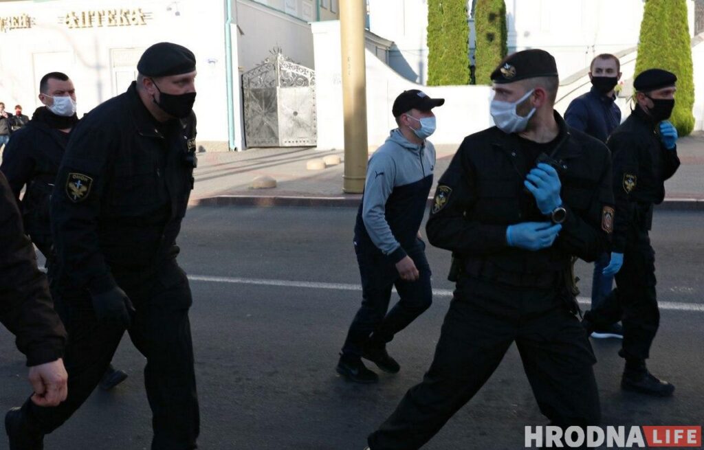 У Гродне затрымалі блогера Сяргея Ціханоўскага