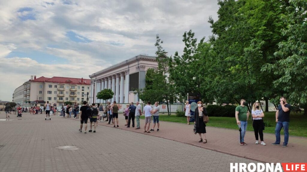 В Гродно прошла акция солидарности с задержанными