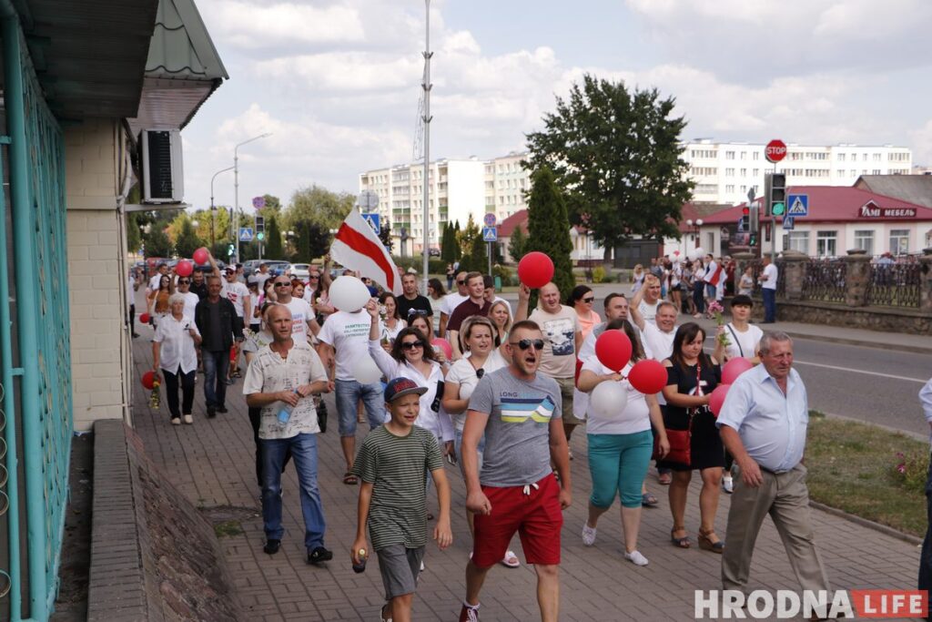 Ад 20 да 4000 чалавек: як пратэставалі гарады і вёскі Гродзенскай вобласці