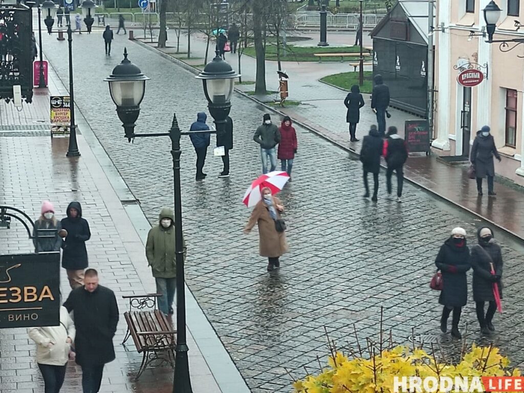 Ва УУС паведамілі, што гродзенцы не падтрымалі пратэст, і затрымалі пяць чалавек