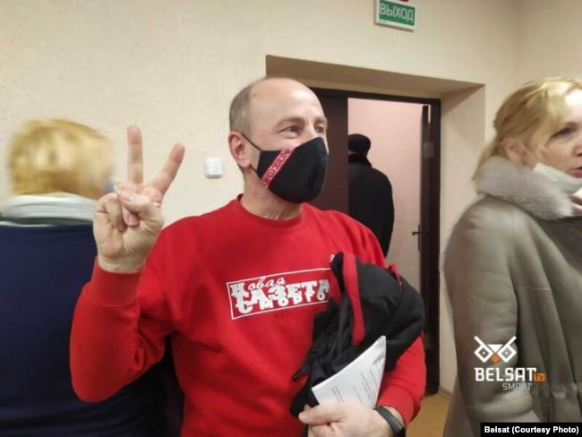«Пайшоў вал кліентаў». У Смаргонях асуджанага на «хімію» прадпрымальніка завалілі замовамі