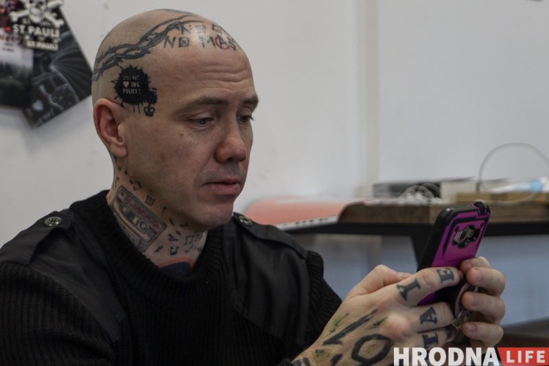 “Нам не патрэбныя фанаты, нам патрэбныя аднадумцы”. Гродзенскі панк-гурт “Mister X” выпусціў у Нямеччыне “The best” на вініле