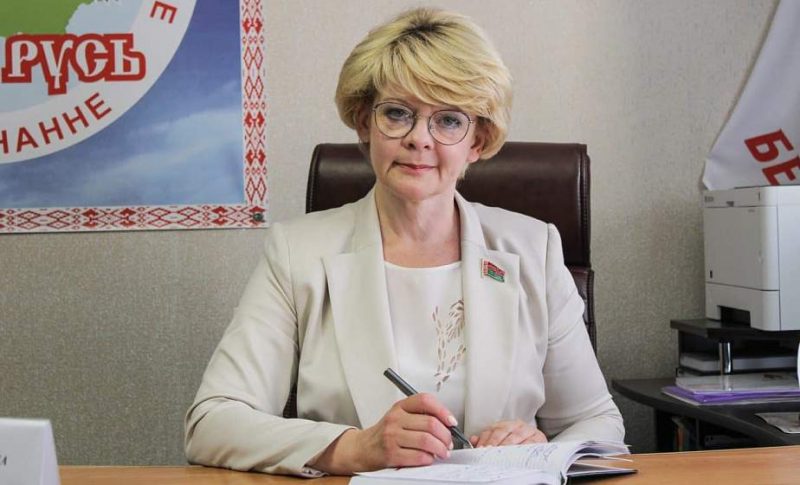 Депутат из Гродно: “Россия не нападает на Украину через Беларусь”. Что сказала Лилия Кирьяк во время телефонной прямой линии