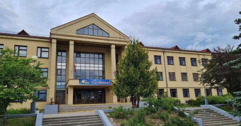 “Яны працягваюць палітыку савецкіх уладаў”. Першы старшыня Саюза палякаў - пра гісторыю змагання за польскія школы ў Беларусі