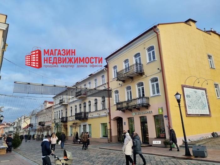 Нерухомасць тыдня: кватэра ў гістарычным доме на пешаходнай вуліцы Кватэра на пешаходнай вуліцы ў Гродне. Фота: "Магазин Недвижимости"