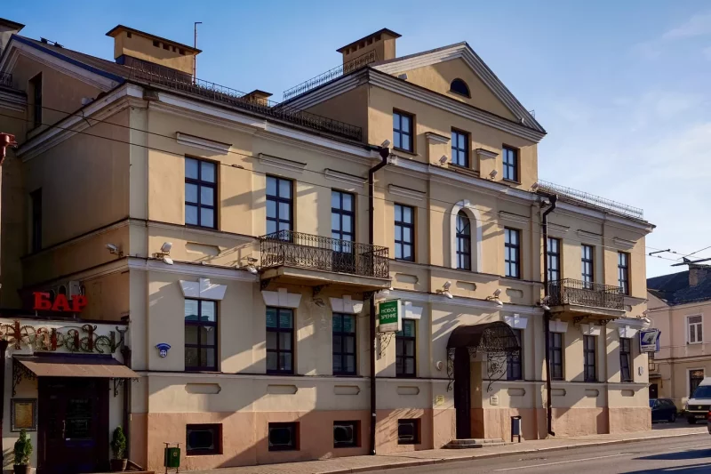 Клініку “Новы зрок” пазбавілі ліцэнзіі: яна закрываецца і цалкам сыходзіць з рынку Беларусі