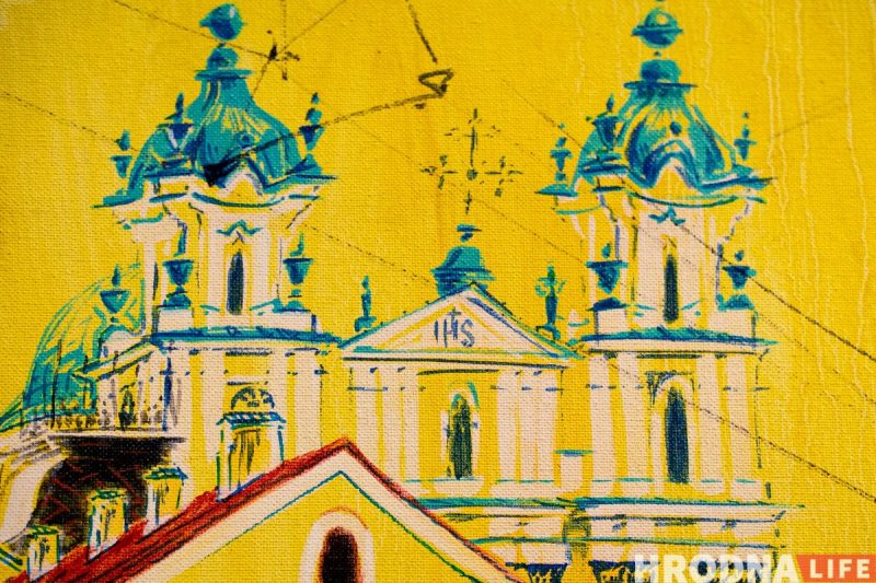 "Есть холм, с которого видно Брест”. Гродненский художник-эмигрант поехал в Тересполь, чтобы нарисовать Беларусь - и сделал выставку