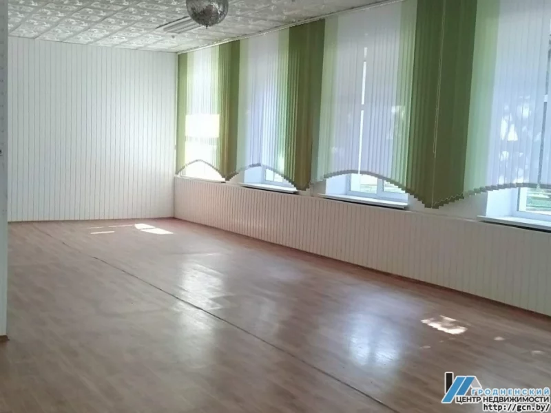 Замест паліклінікі адкрыюць гатэль. “Прамень” на Гарнавых выставілі на аўкцыён