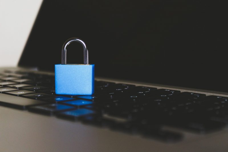 cybersecurity кібербяспека камп'ютар замак абарона персанальных дадзеных