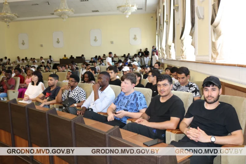 Міграцыйныя службы: замежныя студэнты прыязджаюць у ГрДУ, каб нелегальна перайсці мяжу