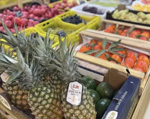 Асартымент "Фруктовага буціка" ў Гродне. Скрыншот з Instagram крамы