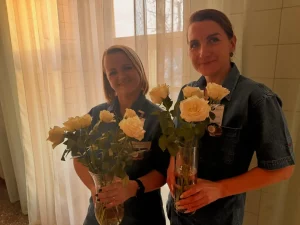 Кветкі да 8 Сакавіка - у хоспіс. Валанцёры прапануюць разам сабраць падарункі для пацыентак