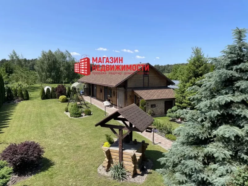 Нерухомасць тыдня: на Гродзенскім моры прадаюць дом з бруса з лазняй і ўласным выхадам да вады Нерухомасць тыдня: на Гродзенскім моры прадаюць дом з бруса з лазняй і ўласным выхадам да вады