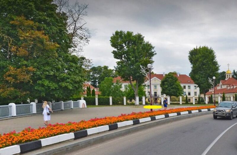 Фестывальны, кіношны і турыстычны. Улады Гродна абвясцілі конкурс на скульптуру аленя (абноўлена)