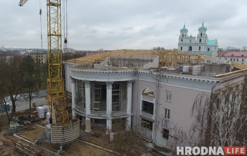 Гасцініцу «Гродна» вернуць гораду, а ў Палацы тэкстыльшчыкаў усё ж пачнуць рэканструкцыю