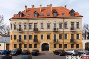 Як будзе выглядаць гатэль на Замкавай? З'явіўся праект фасадаў