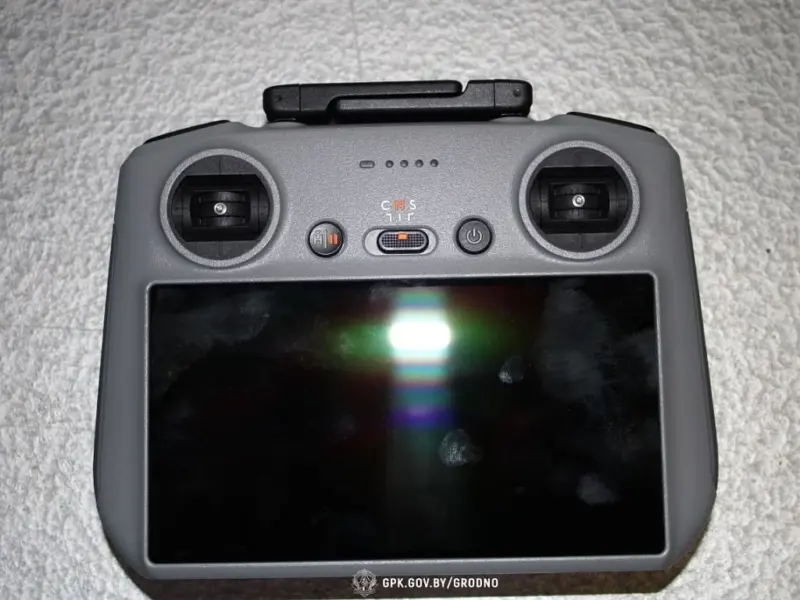 Іншаземец спрабаваў увезці праз «Брузгі» камплектуючыя для беспілотніка — думаў, гэта законна